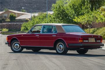 ROLLS-ROYCE SILVER SPUR, 1985