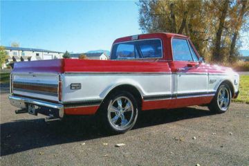 CHEVROLET C-10 CUSTOM PICKUP, 1972