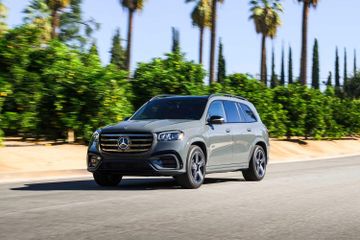 Mercedes-Benz GLS 450 specs