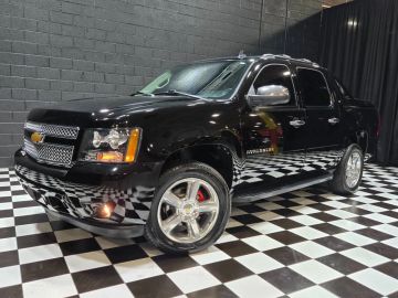 Chevrolet Avalanche LS, 2011