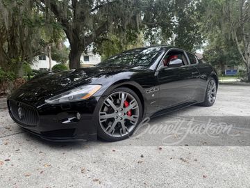 MASERATI GRANTURISMO-S, 2011