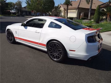 FORD MUSTANG GT500 COUPE, 2013