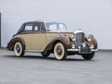 Bentley R-Type Saloon, 1954