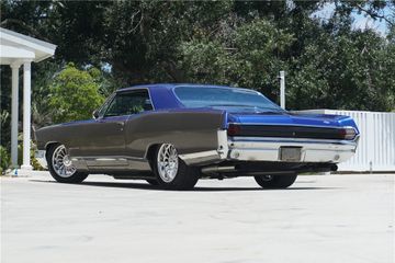PONTIAC GRAND PRIX CUSTOM COUPE, 1965