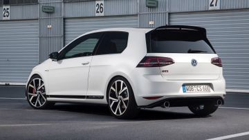 VW Golf GTI Clubsport (Mk VII) specs