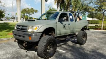 Toyota Tacoma Pickup, 2000