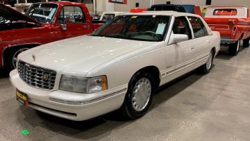 Cadillac DeVille, 1999