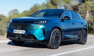 Peugeot e-3008 (213 PS) specs