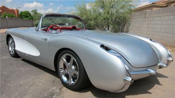 Chevrolet Corvette Custom Convertible, 1957