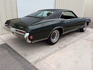 BUICK RIVIERA GS 2 DOOR HARDTOP, 1969