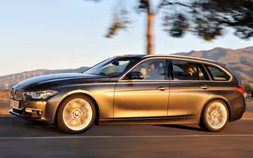 BMW 330d Touring (F31) specs
