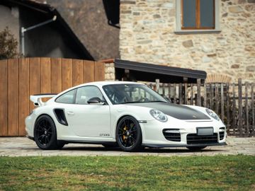 Porsche 911 GT2 RS, 2011