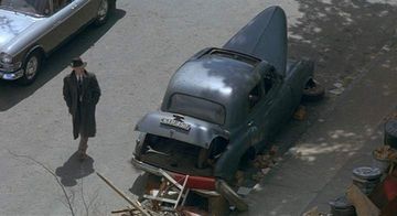 Humber Hawk Mk.III in Prick Up Your Ears (1987)
