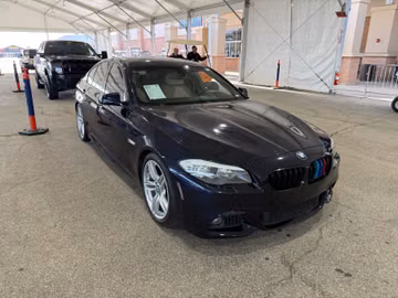 BMW 550i, 2013