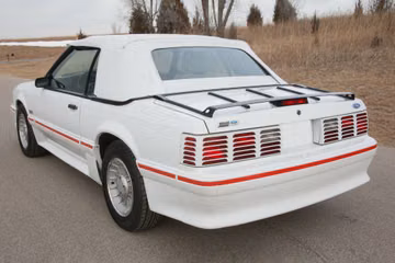 Ford Mustang GT Convertible, 1987