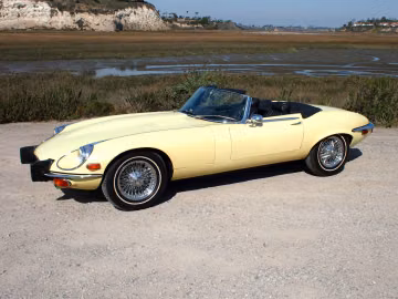 Jaguar E-Type Series 3 V-12 Roadster, 1974