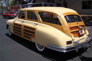 PACKARD WOODY WAGON, 1950