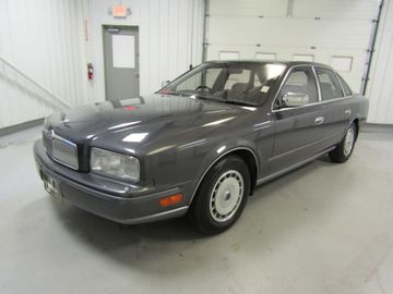 Nissan President, 1992