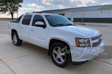 CHEVROLET AVALANCHE, 2011