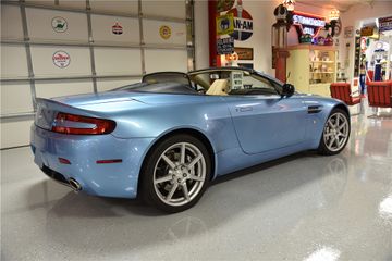 ASTON MARTIN VANTAGE CONVERTIBLE, 2008