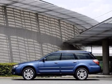 Subaru Outback 2.5i specs