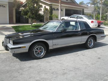Pontiac Grand Prix LE, 1987