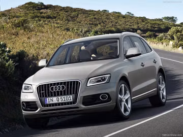 Audi Q5 2.0 TFSI (8R) specs
