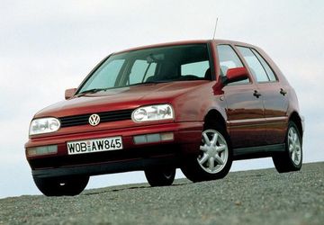 VW Golf 1.9 TDI (Mk III 110 PS) specs