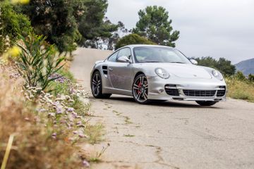 Porsche 911 Turbo Coupe VIN. WP0AD2A99AS766350, 2010