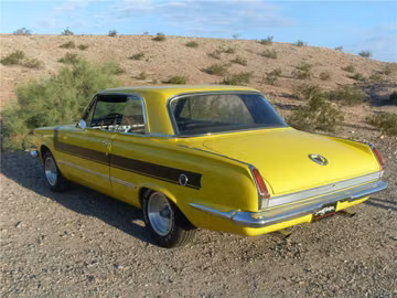 PLYMOUTH VALIANT CUSTOM 2 DOOR, 1964
