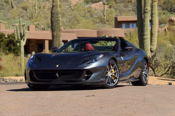 Ferrari 812 GTS, 2022