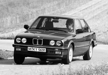 BMW 325e (E30) specs