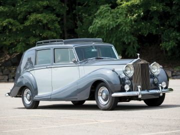 Rolls-Royce Silver Wraith Limousine by H.J. Mulliner, 1958