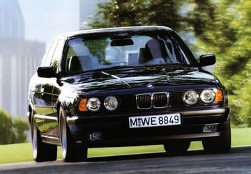 BMW 525i (E34 192 PS) specs