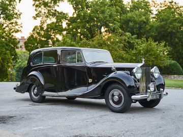 Rolls-Royce Silver Wraith Seven-Passenger Limousine by Hooper, 1951