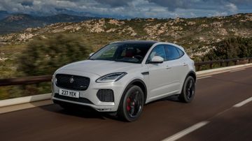 Jaguar E-Pace D200 AWD specs