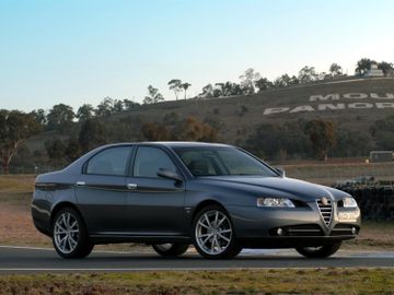 Alfa Romeo 166 2.4 JTD (150PS) specs