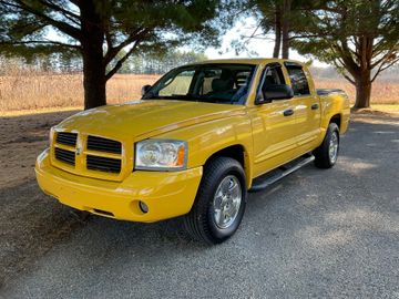 Dodge Dakota Laramie Pickup, 2006