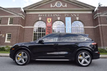Porsche Turbo S Suv, 2016
