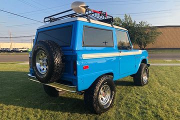 Ford Bronco Custom SUV, 1976