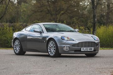 Aston Martin V12 Vanquish, 2002