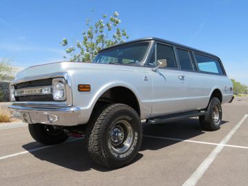 Chevrolet Suburban, 1972