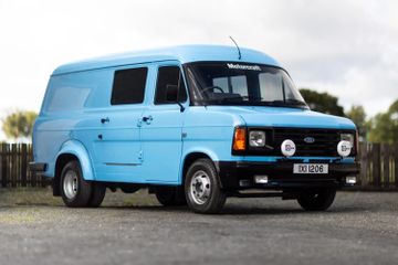 Ford Transit LWB MK II, 1984