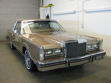 Lincoln Town Car Coupe, 1981