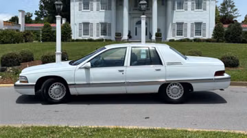 Buick Roadmaster Limited Collector's Edition, 1996