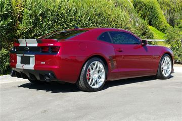 CHEVROLET CAMARO CUSTOM COUPE, 2011