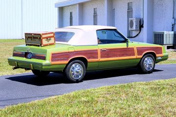 CHRYSLER LEBARON CUSTOM CONVERTIBLE, 1983