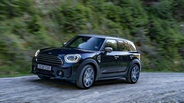 Mini Countryman Cooper (Mk II) specs
