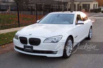 BMW 750i, 2012