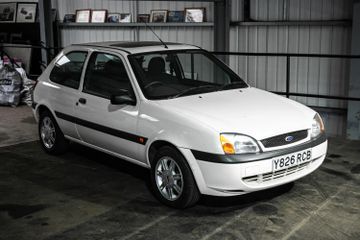 Ford Fiesta Mk4 Flight 1.3, 2001